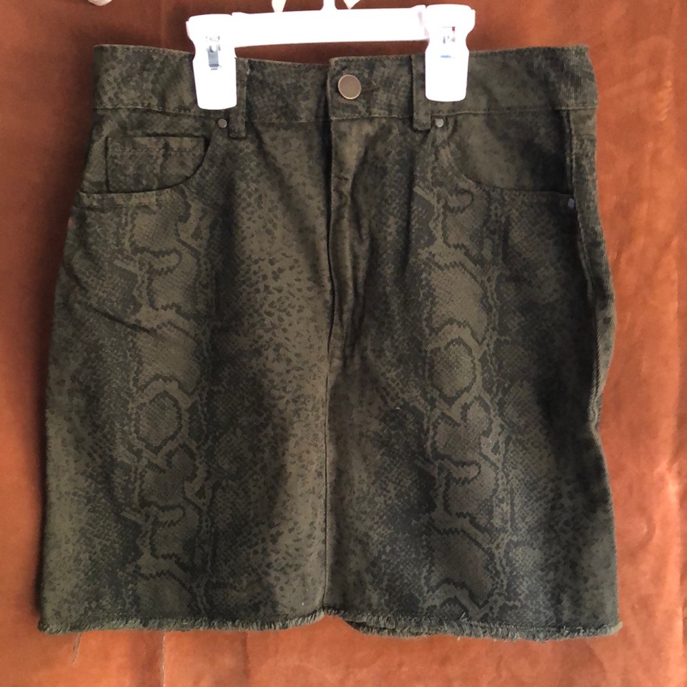 Hollister Olive Snake-Print Mini Skirt